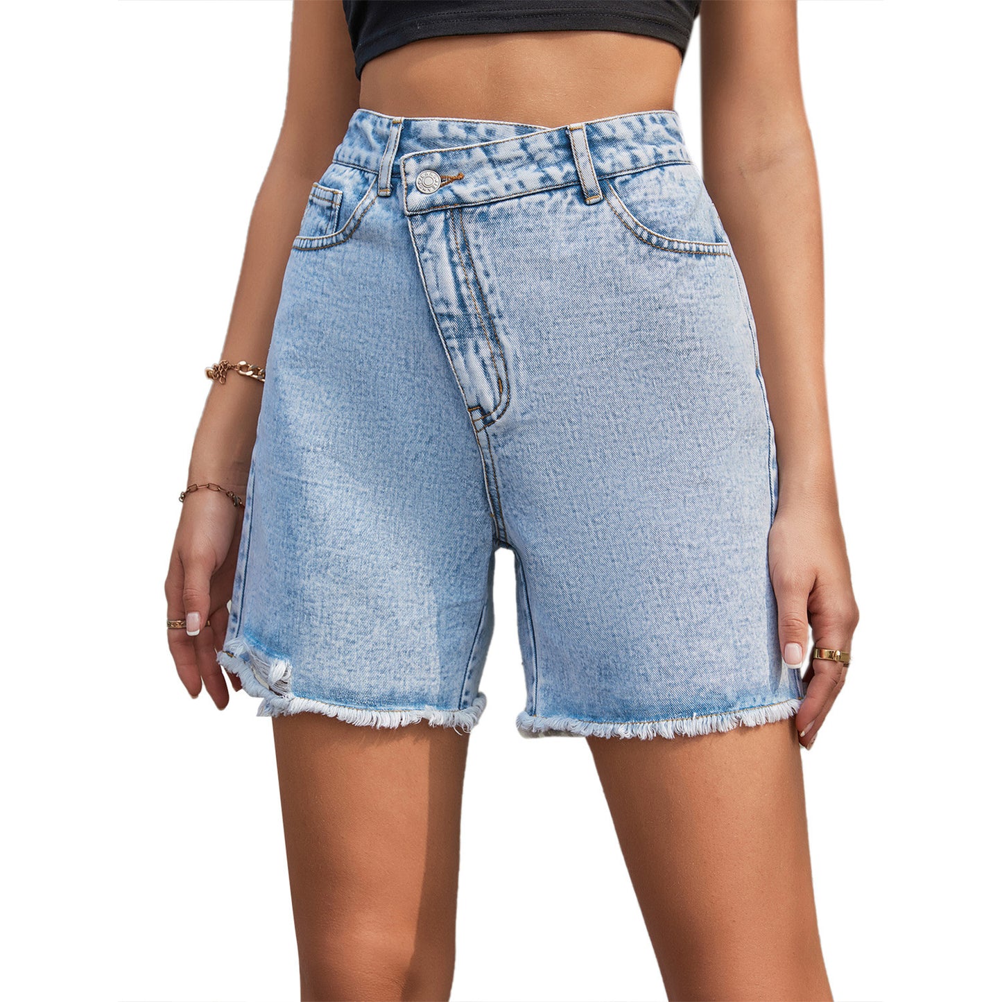 High Waist Loose And Slimming Denim Shorts