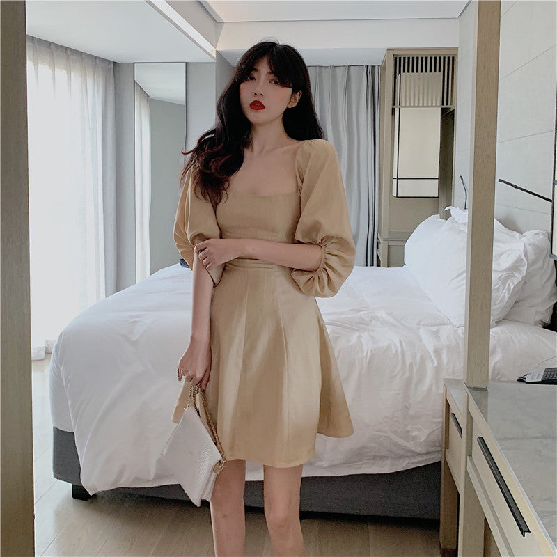 Vintage lantern sleeve dress