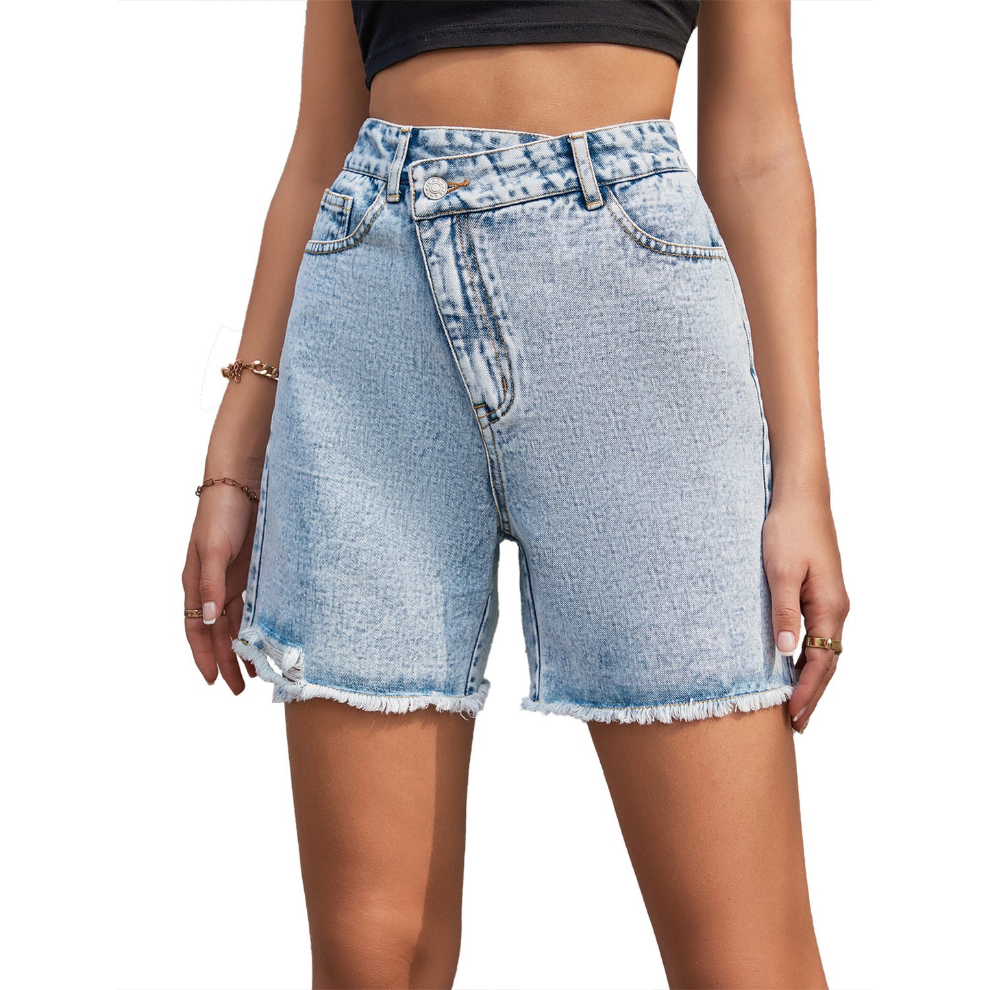 High Waist Loose And Slimming Denim Shorts